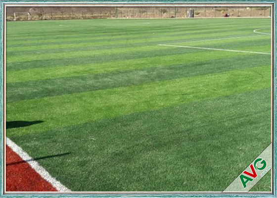 ΚΙΝΑ συνθετική τεχνητή χλόη ποδοσφαίρου ύψους σωρών 50mm/40mm για τους αγωνιστικούς χώρους ποδοσφαίρου προμηθευτής